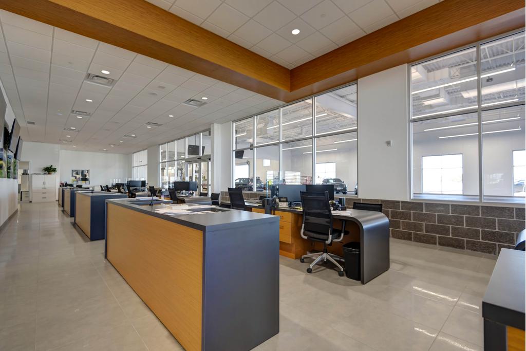 Dealership gallery photo 4